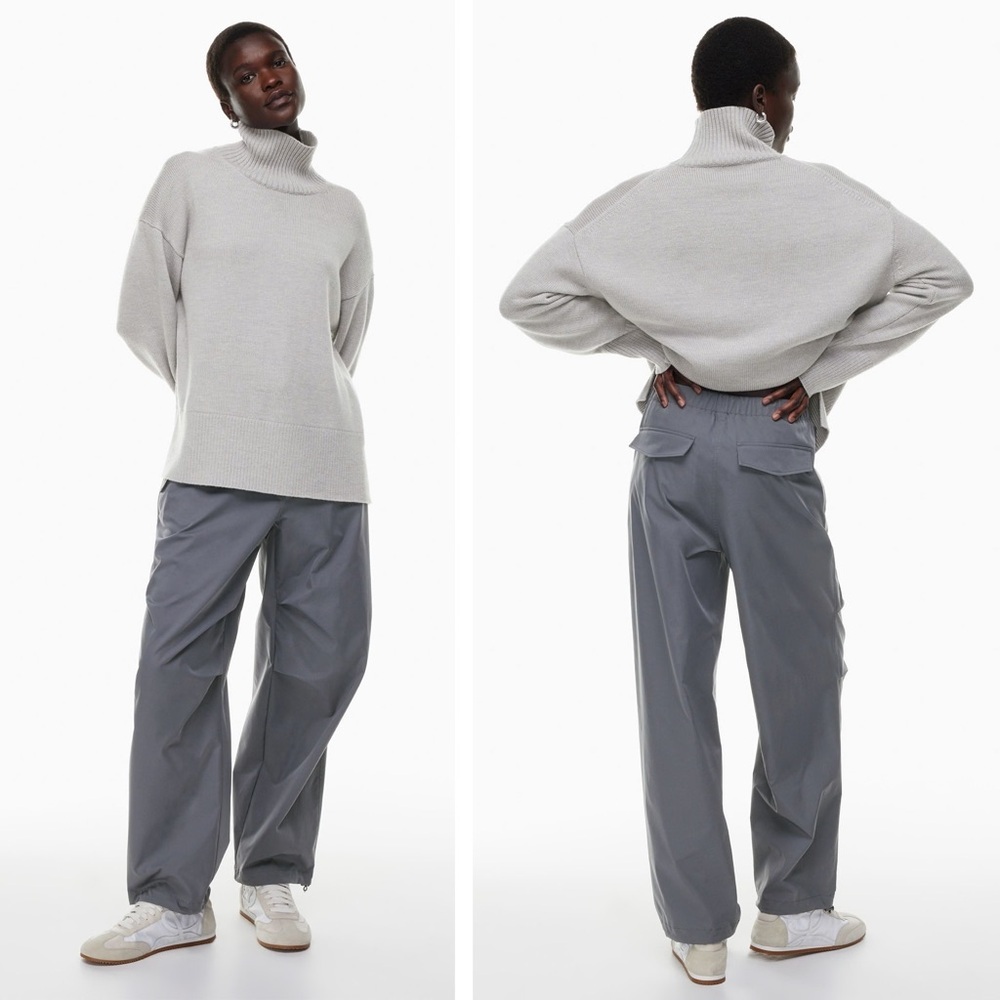 Aritzia - The Group Babaton - Emerson Pant - Gray/Blue